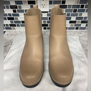 LKWOT Universal Thread Celina Chelsea Boots with memory foam (Tan) Size 11